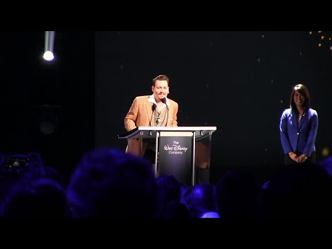 Johnny Depp accepts his Disney Legend Award