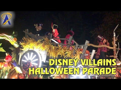 Disney Villains Halloween Parade at Disneyland Paris