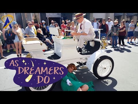 As Dreamers Do - &#039;Walking Right Down the Middle of Hollywood Boulevard&#039; - July 12, 2017