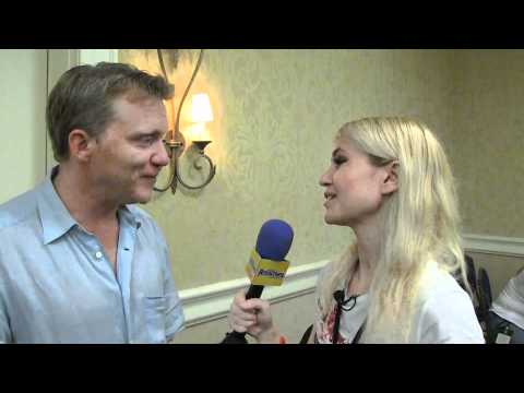 Interview with Anthony Michael Hall at Spooky Empire May-Hem