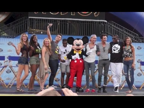 2013 American Idol finalist parade, Q&amp;A, Surprise Appearance at Disney&#039;s Hollywood Studios