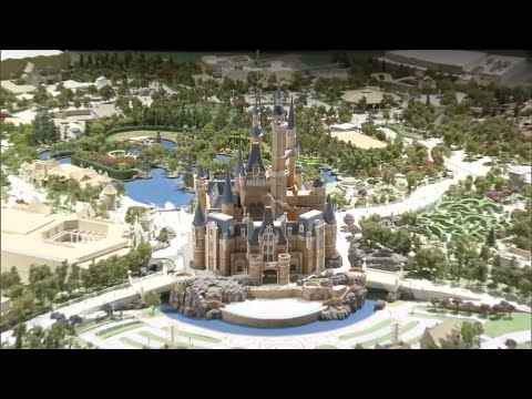 Shanghai Disneyland detailed model presentation by Disney CEO Bob Iger