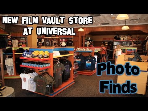Photo Finds: Film Vault Store at Universal &amp; Disney Springs Construction Update - Aug. 19, 2014