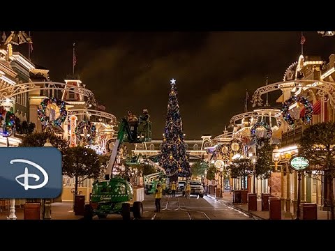 Watch How Walt Disney World Is Decorated For The Holidays