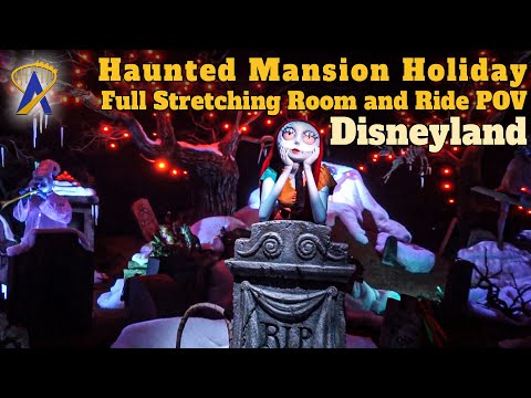 Haunted Mansion Holiday – Full Stretching Room &amp; Ride POV at Disneyland Park