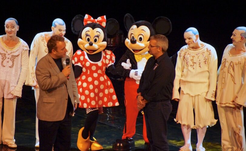 cirque du soliel la nouba 15th anniversary mickey minnie