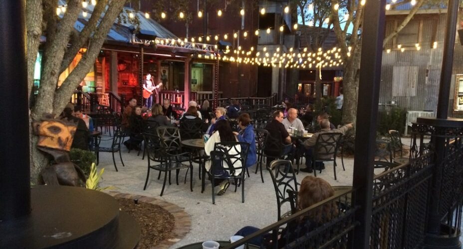 House of Blues live entertainment patio
