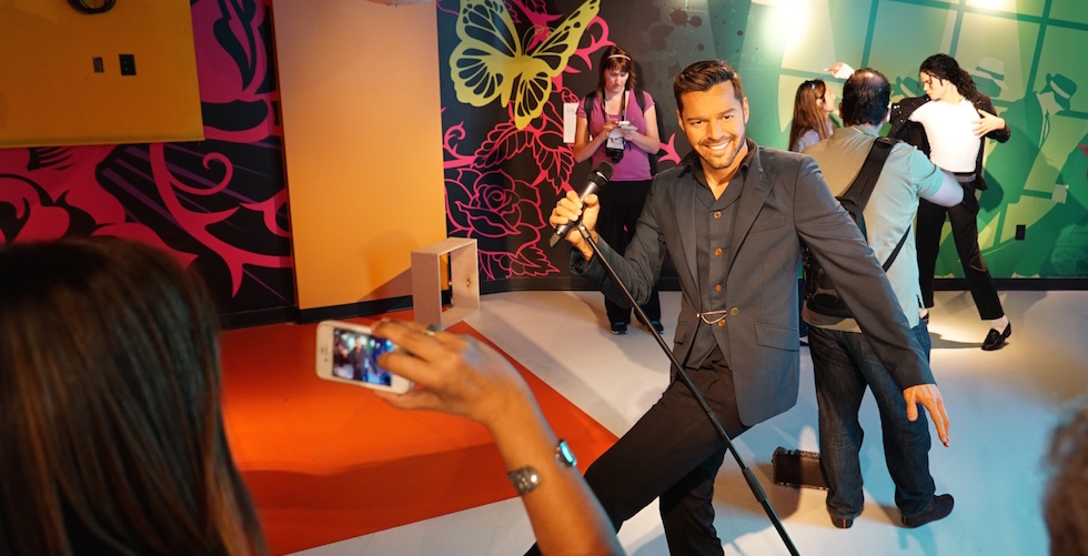Preview the wax figures inside Madame Tussauds Orlando – Photos/Video