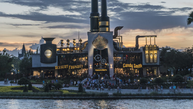 Toothsome Chocolate Emporium and Savory Feast Kitchen now open at Universal CityWalk