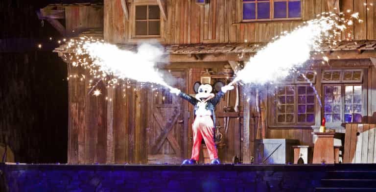 Disneyland celebrates summer 2017 with new attraction enhancements