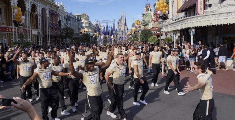 UCF Knights football to celebrate win in parade at Walt Disney World