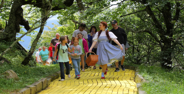 ‘Land of Oz’ theme park in North Carolina opens for limited time in June