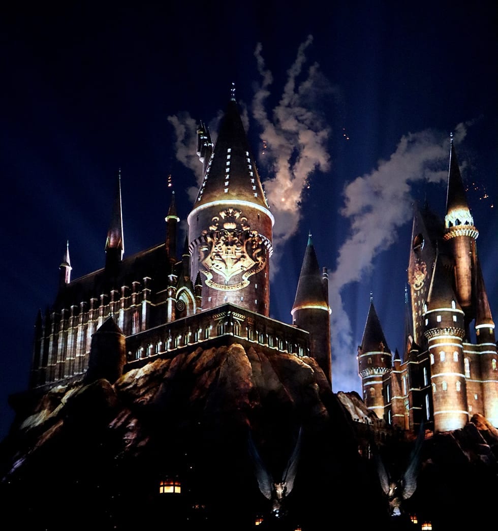 The Nighttime Lights at Hogwarts Castle have returned to Universal