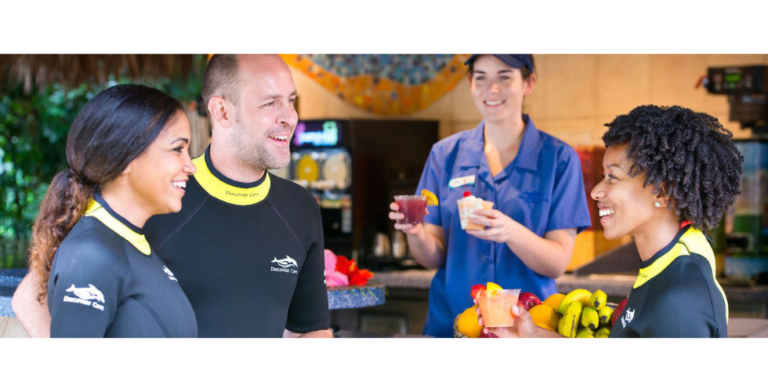 Discovery Cove adds new premium drink package, bar service