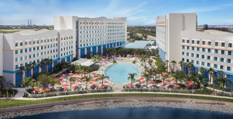 Universal’s Endless Summer Resort – Surfside Inn and Suites now open