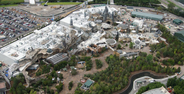 Photo Update: Florida’s Galaxy’s Edge is almost ready to open and the Star Wars hotel has gone vertical