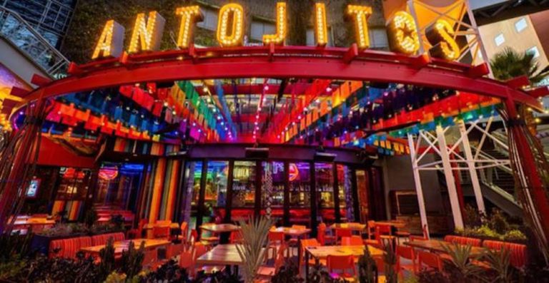 Universal CityWalk in Hollywood opens Antojitos Cocina Mexicana, Vivo Italian Kitchen