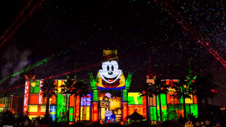 #DisneyParksLIVE to stream ‘Jingle Bell, Jingle BAM!’ fireworks from Hollywood Studios