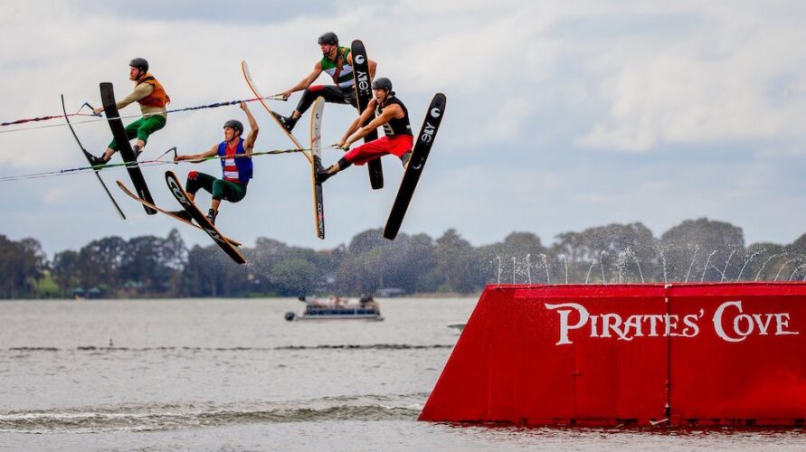 Legoland water ski show