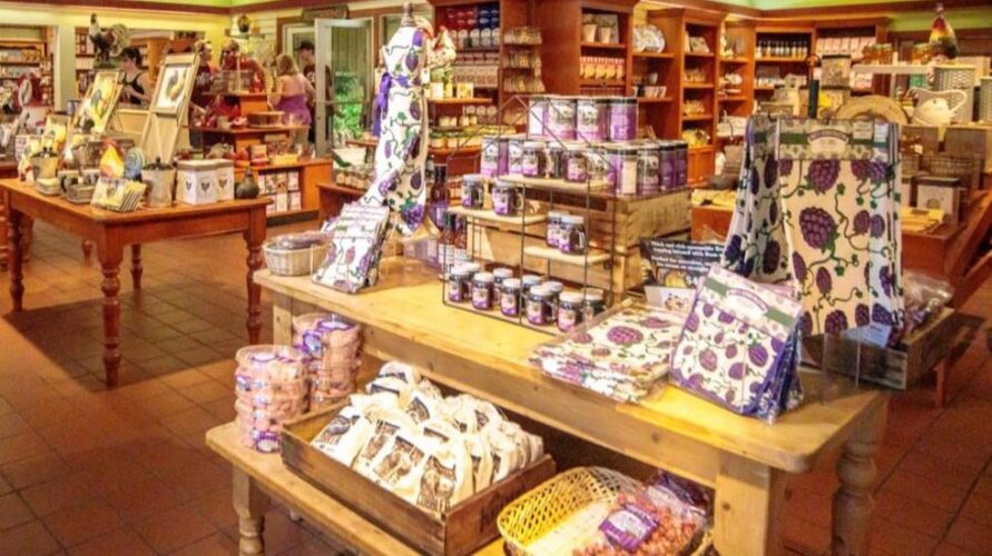 Knott's Berry Farm reopens Online Marketplace with curbside pickup