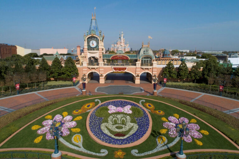 Shanghai Disneyland Hotel and Disneytown are ready to reopen