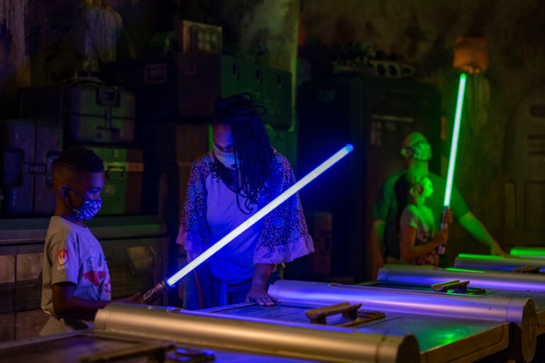 Lightsaber building returning soon to Star Wars: Galaxy’s Edge at Disney’s Hollywood Studios