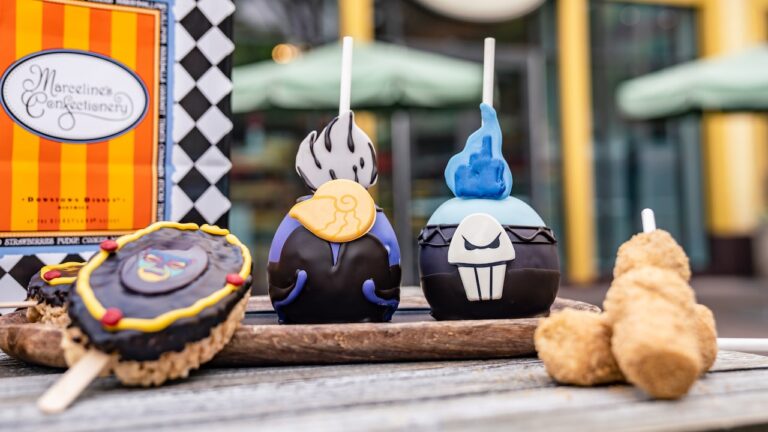 Ultimate Foodie Guide to fall treats at the Downtown Disney District