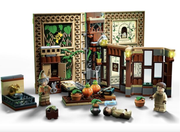 Lego Hogwarts Moment Herbology set