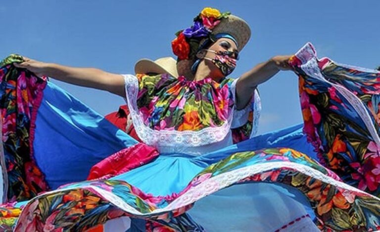 Celebrate Cinco de Mayo at SeaWorld Orlando