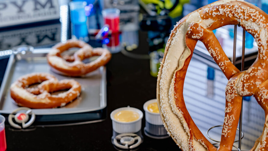 Avenbers Campus - Quantum Pretzel