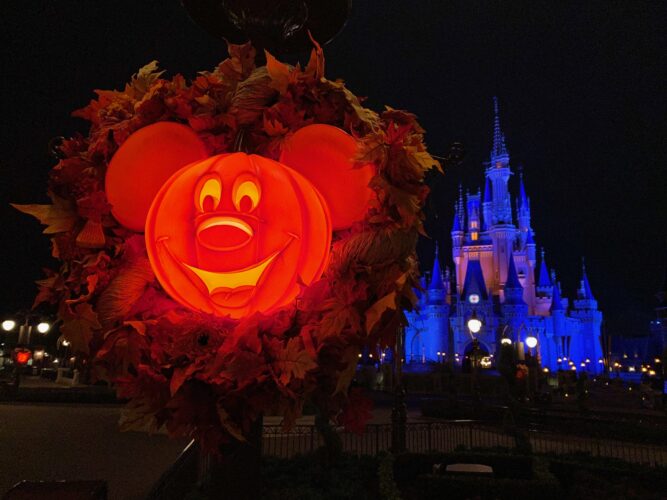 Mickey pumpkin wreath Magic Kingdom