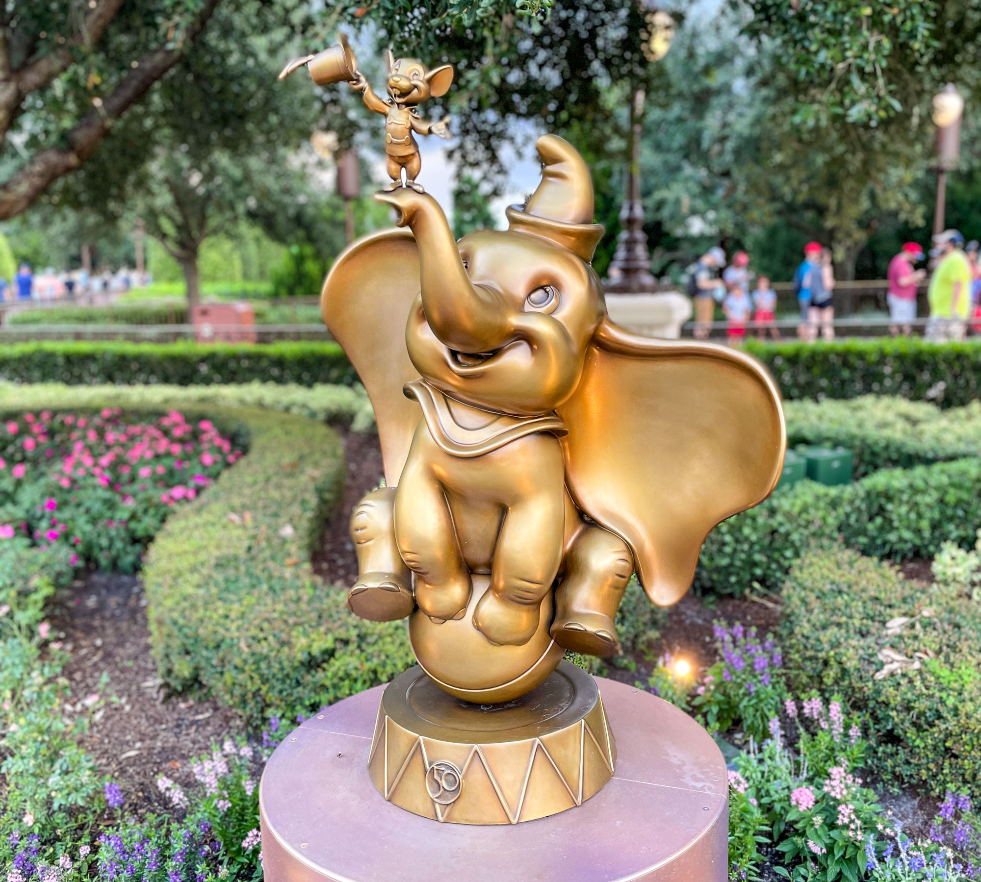 All Fab 50 Disney Golden Statues and where to find them now!
