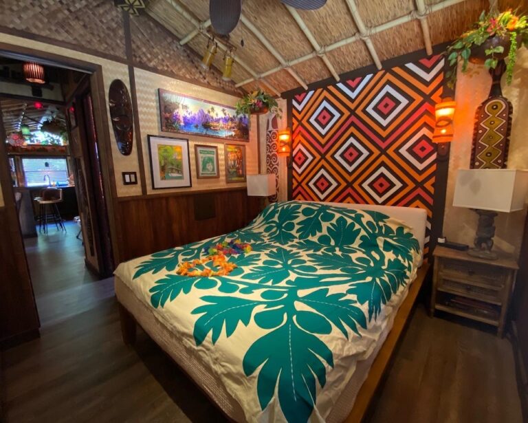 Here’s what it’s like to stay at The Mananui – An incredible tiki Airbnb near Disney World