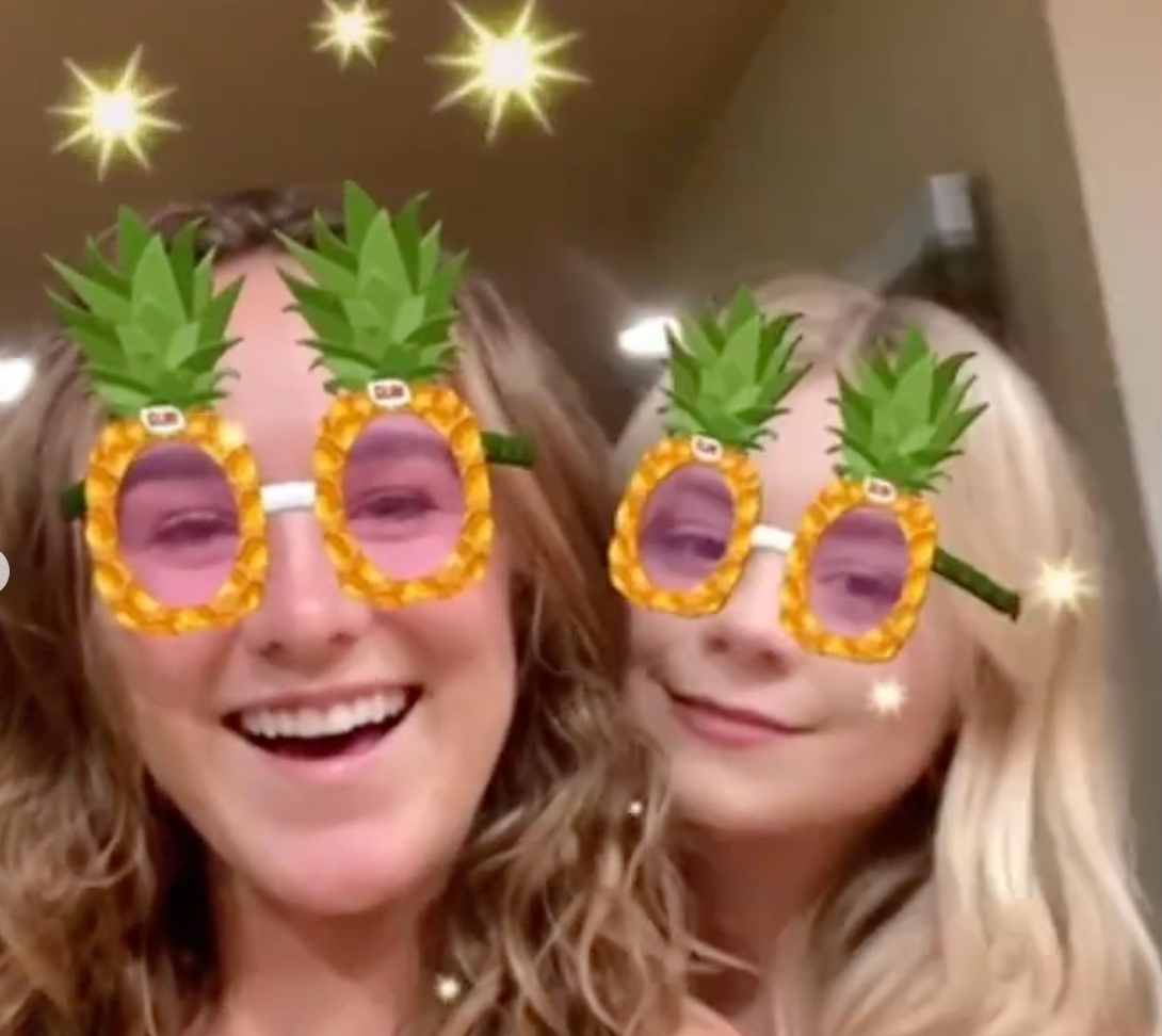 Dole Pineapple Sunglasses Instagram Filter