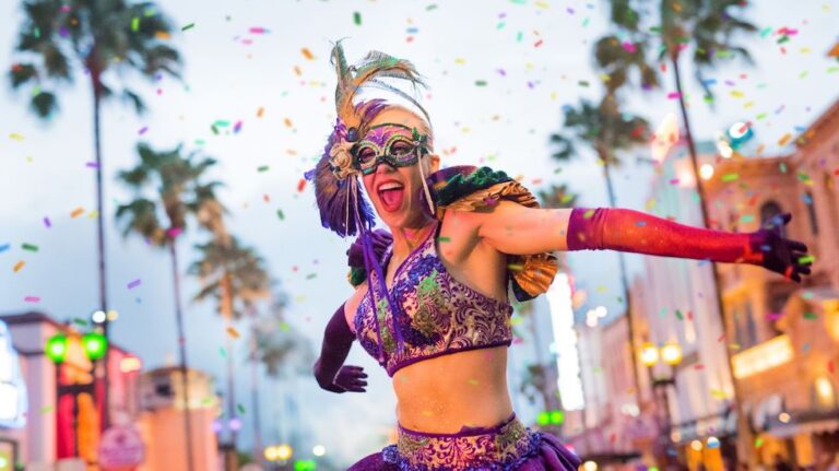 Universal Orlando announces 2022 dates for return of Mardi Gras