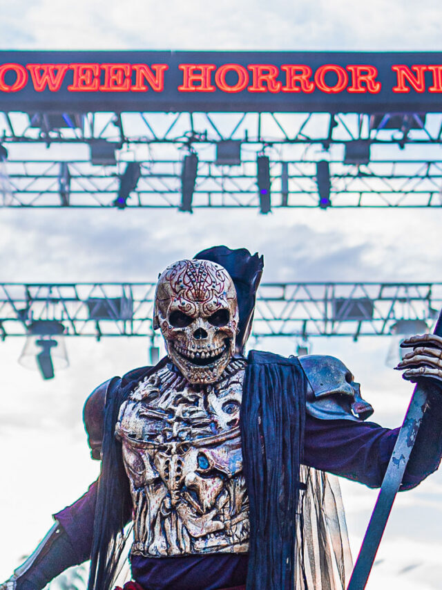 Best of Halloween Horror Nights 30 Fan Photos Story