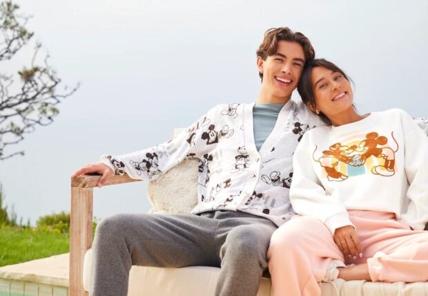 Disney spring collection - Mickey cardigan and Mickey and Minnie sweatshirt
