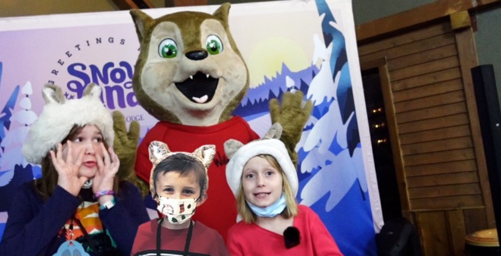Great Wolf Lodge celebrates the season with annual Snowland