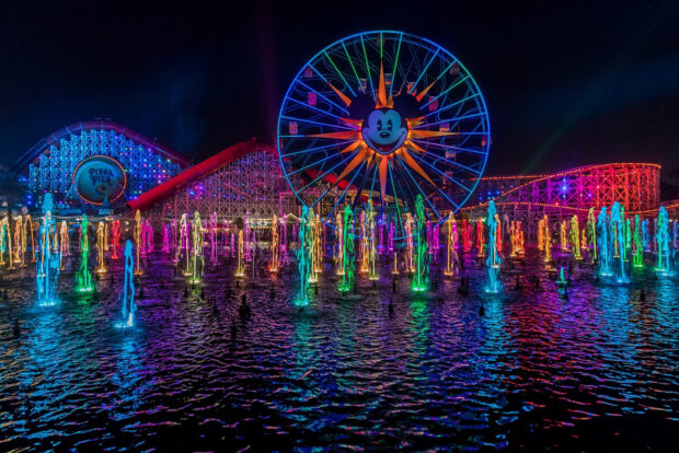 Disneyland nighttime spectacular World of Color