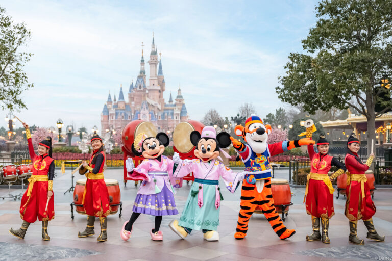Shanghai Disney Resort Spring Festival celebrates the Year of the Tigger
