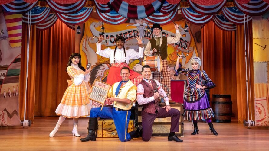 Disney's Wilderness Lodge Hoop De Doo Musical Review