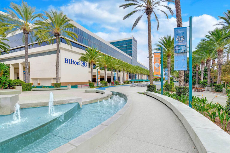 Hilton Anaheim offers discounts for Disneyland Resort Magic Key holders