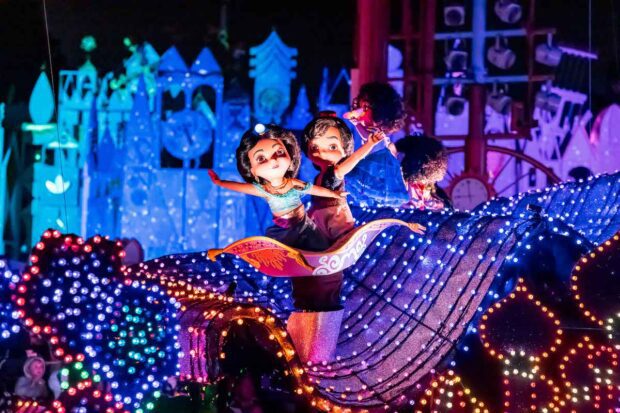 Main Street Electrical Parade 50th Anniversary - Aladdin