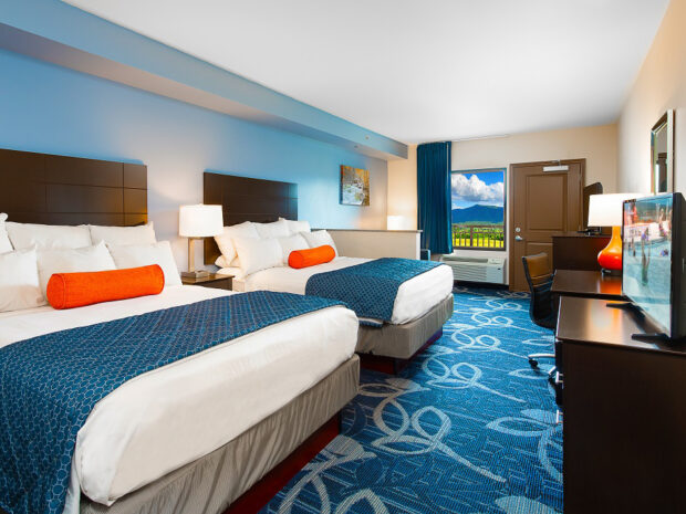 country cascades waterpark resort room