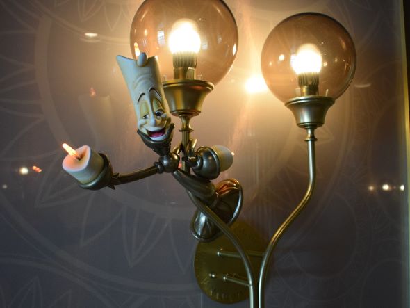 Lumiere in Enchanté - Disney Wish