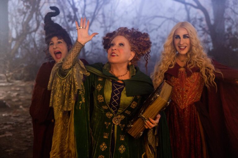 Review: The Sanderson Sisters can still put a spell on you in ‘Hocus Pocus 2’