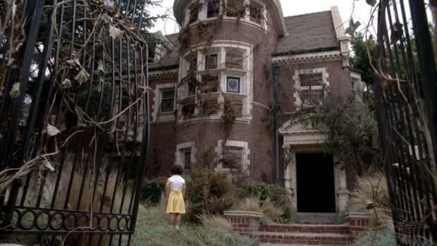 Horror Movie Location Tour - Murder House in American Horror Story