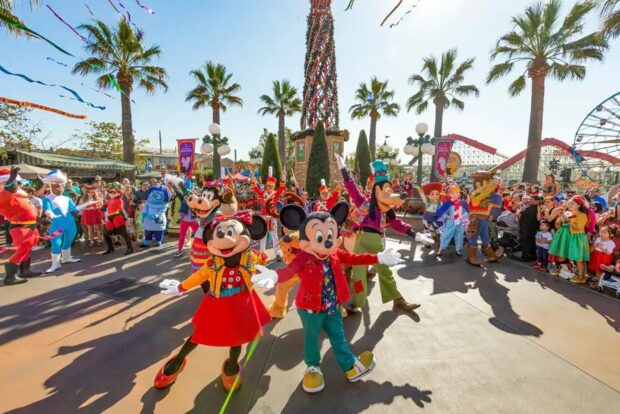 Disneyland holidays - Mickey's Happy Holidays