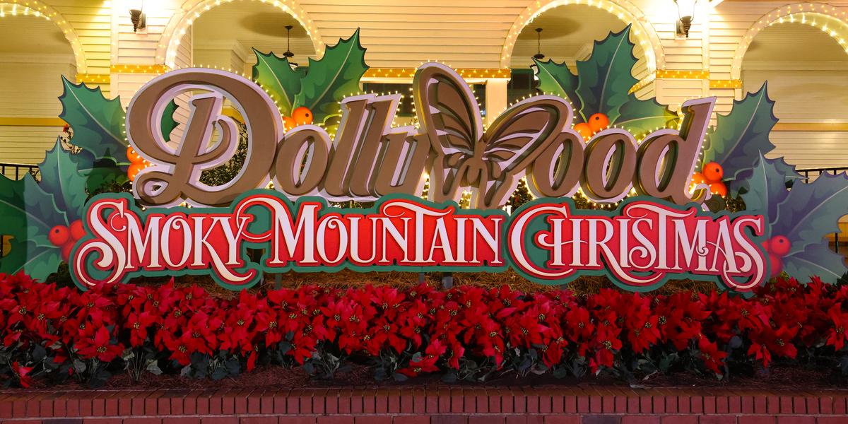 Dollywood Smoky Mountain Christmas sign