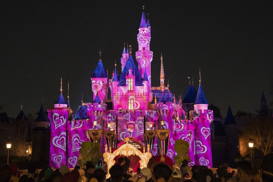 disneyland-after-dark-returns-with-sweethearts-and-princess-nites